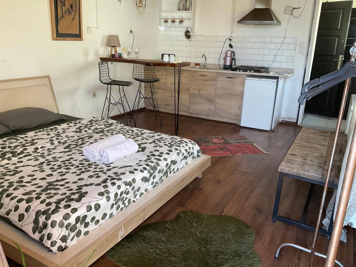 Double Room Terrace,1466297840:JPEG